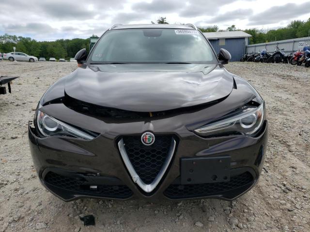 ZASFAKBN0J7B76221 Alfa Romeo STELVIO TI
