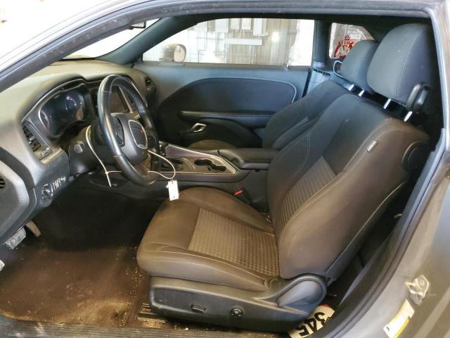 2C3CDZAGXJH305928 Dodge Challenger Sxt