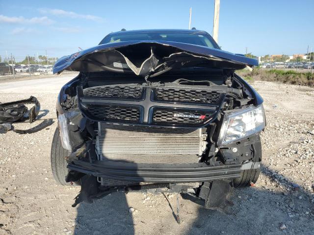 3C4PDCGG0JT378301 Dodge Journey Crossroad
