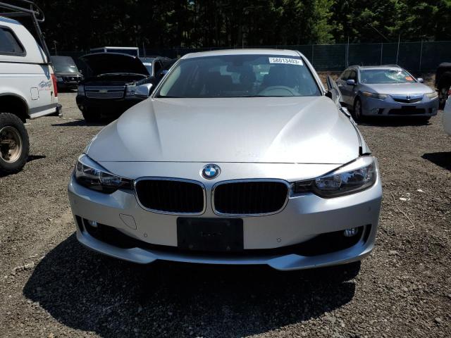WBA3B1C5XEP680280 BMW 320 I