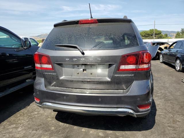 3C4PDCGB7JT216525 Dodge Journey Crossroad