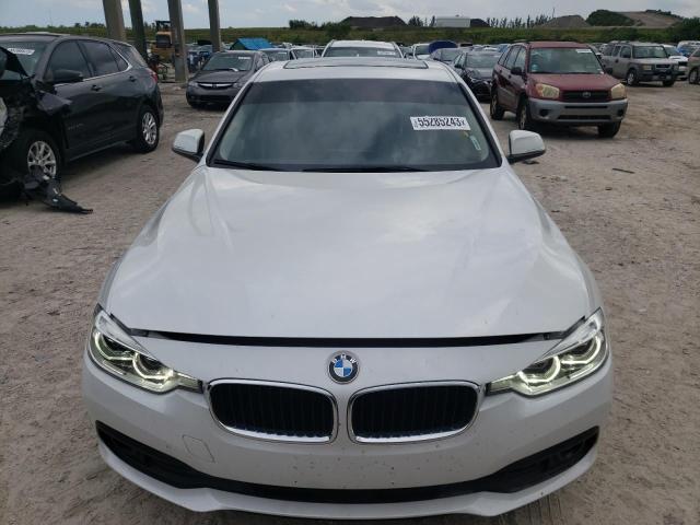 WBA8E5G51JNV02553 BMW 320 XI