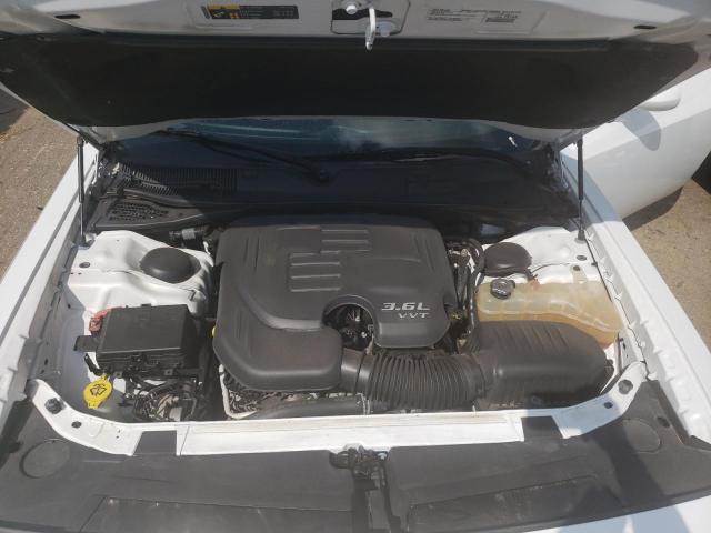 2C3CDZAG6JH153100 Dodge Challenger Sxt