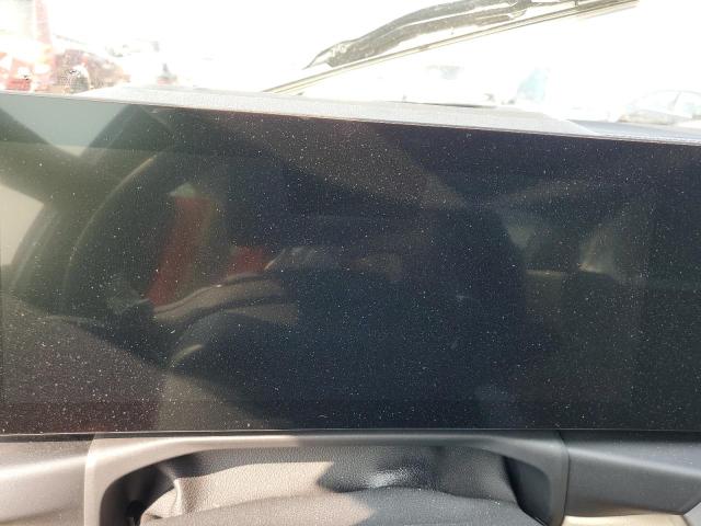 3MW89FF08P8D24474 BMW 330XI