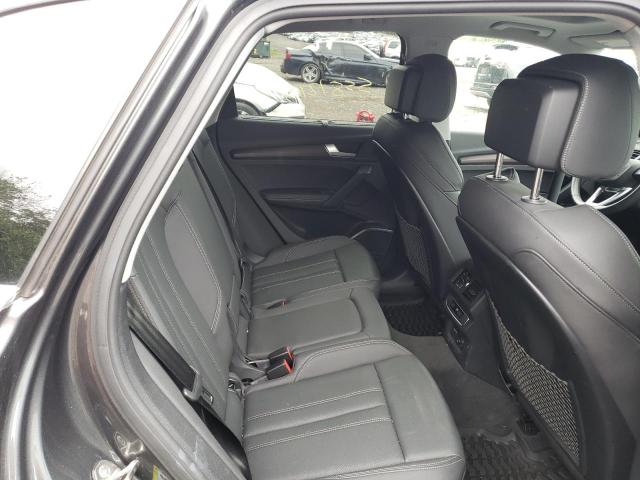 WA1E2AFY1M2101992 Audi Q5 E Premium Plus