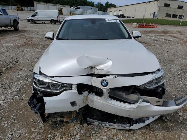WBA8E5G51JNU47005 BMW 320 XI