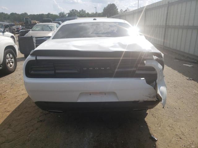 2C3CDZAG6JH153100 Dodge Challenger Sxt