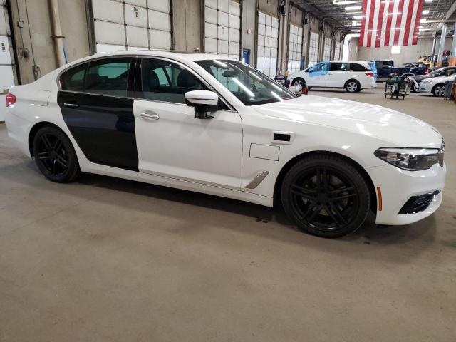 WBAJE7C54JWC57215 BMW 540 XI