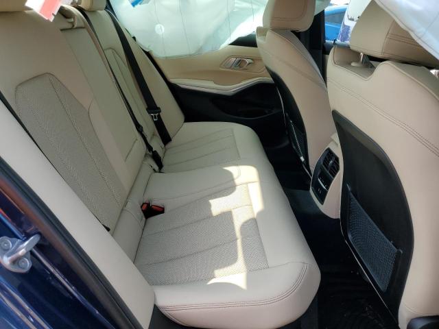 3MW89FF08P8D24474 BMW 330XI