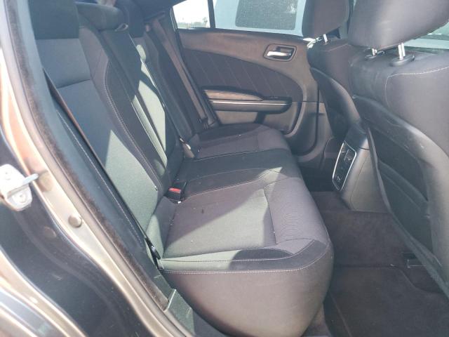 2C3CDXHG6GH215744 Dodge Charger Sxt