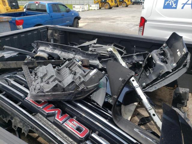 1GT49PEY3LF160860 GMC Sierra K2500 At4