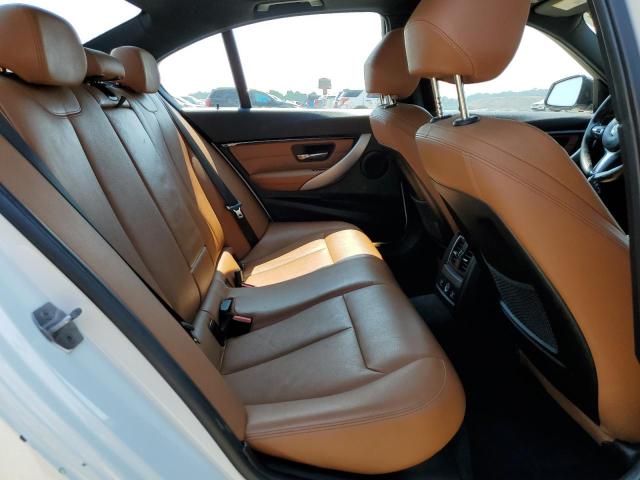 WBA8E5C3XHK388875 BMW 328 D