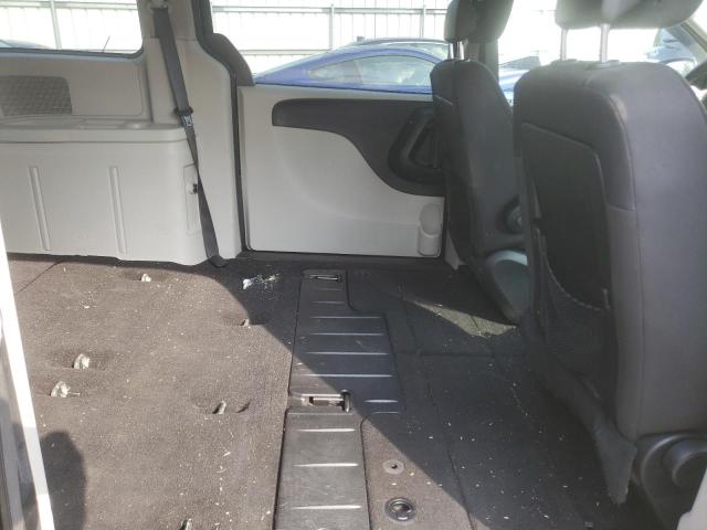 2C4RDGBG9JR159945 Dodge Grand Caravan Se