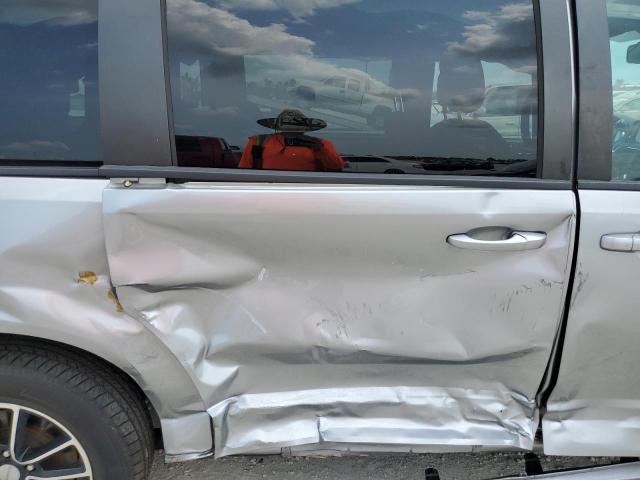 2C4RDGBG7KR572822 Dodge Grand Caravan Se