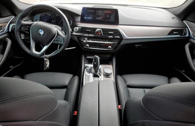 WBAJA9C55KB398503 BMW 530e