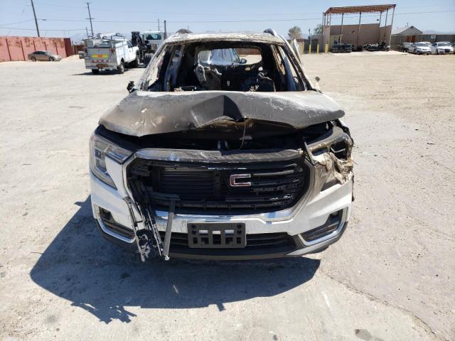 3GKALPEV8NL313966 GMC Terrain Slt