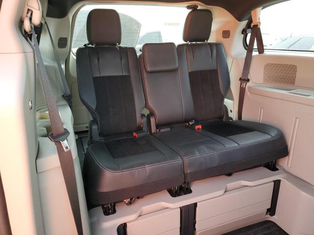 2C7WDGCG2JR231914 Dodge Grand Caravan Sxt