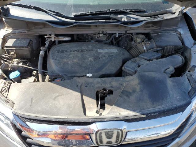 5FNRL6H83JB033122 Honda Odyssey Touring
