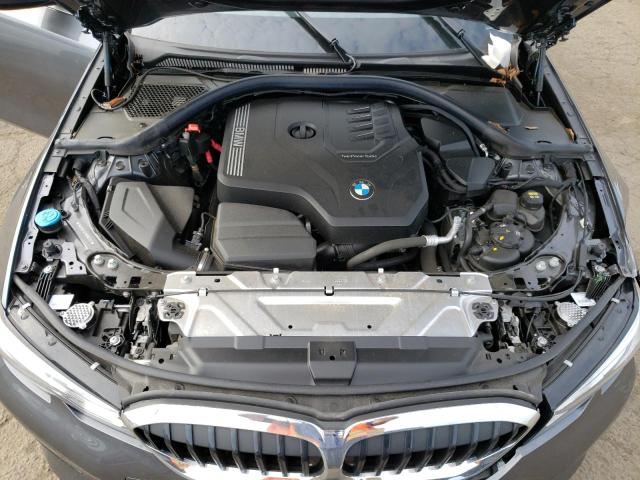 3MW5R7J01M8B83033 BMW 330XI