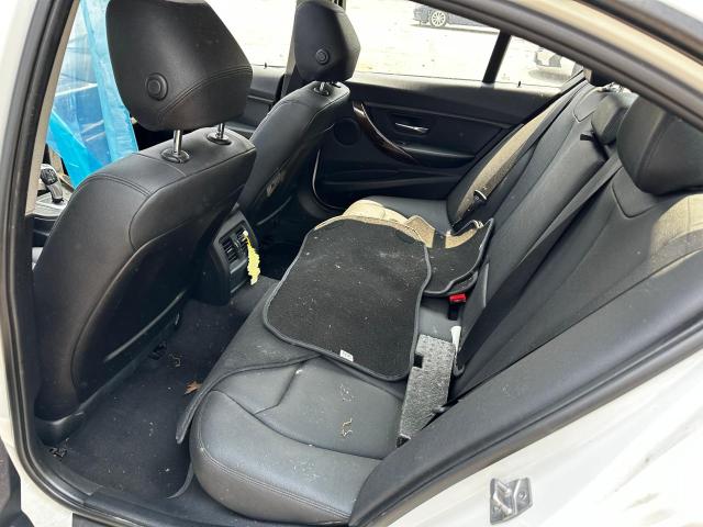 WBA3C3C50EF987018 BMW 320 I Xdrive