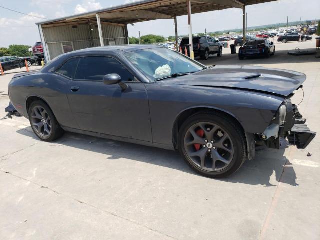 2C3CDZAG0JH258831 Dodge Challenger Sxt