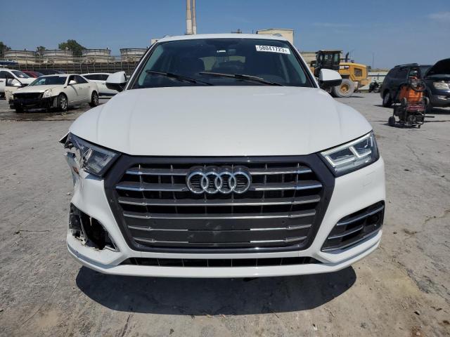 WA1E2AFY9L2072496 Audi Q5 E Premium Plus