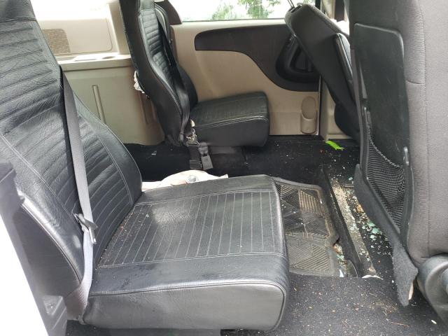 2C4RDGBG2JR330020 Dodge Grand Caravan Se