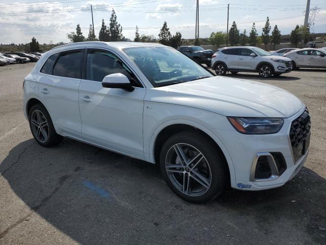 WA1E2AFY2M2045822 Audi Q5 E Premium Plus