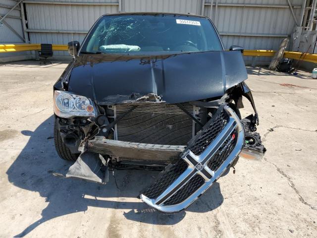 2C4RDGCGXJR256246 Dodge Grand Caravan Sxt