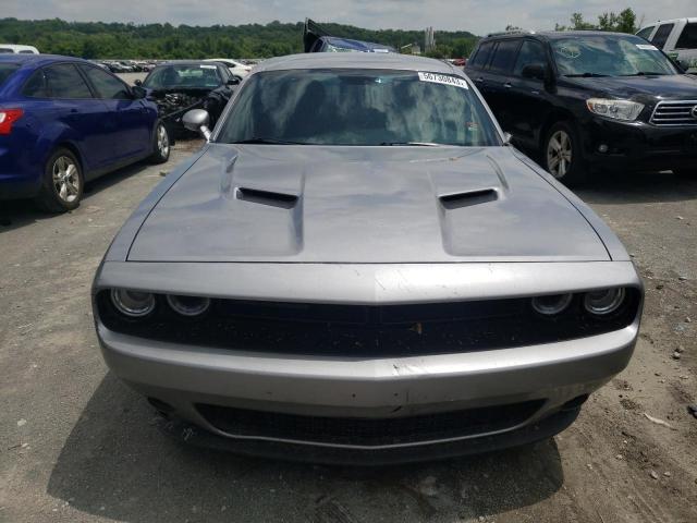 2C3CDZAG8JH128070 Dodge Challenger Sxt