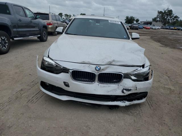 WBA8E1G52HNU15361 BMW 320 I