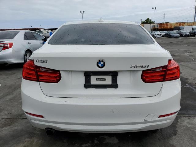 WBA3B1C53FP681109 BMW 320 I