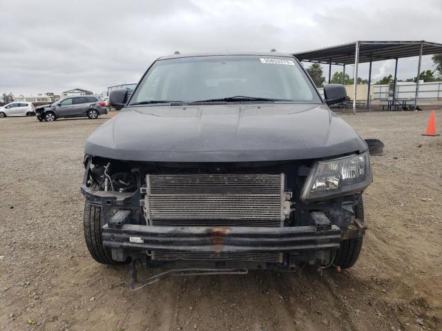3C4PDCGB2GT173933 Dodge Journey Crossroad