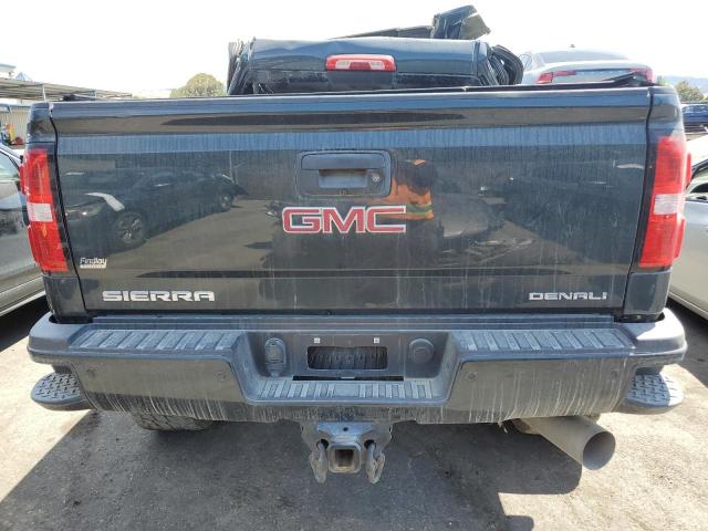 1GT12UEYXJF235153 GMC Sierra K2500 Denali