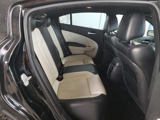 2C3CDXHG2FH917848 Dodge Charger Sxt