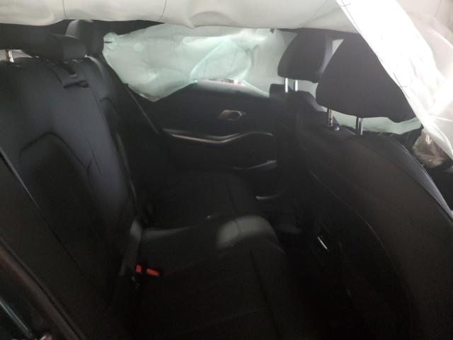 3MW5R7J08M8C21499 BMW 330XI