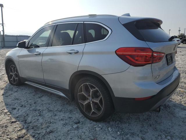 WBXHU7C33J3F04585 BMW X1 Sdrive28i