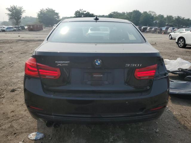 WBA8D9G51JNU71699 BMW 330 XI