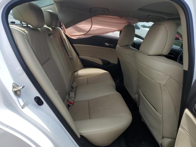 19UDE2F75HA002580 Acura Ilx Premium Tech