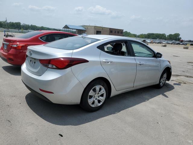 5NPDH4AE0GH776220 Hyundai ELANTRA SE