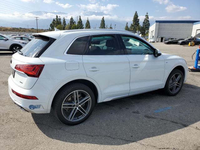 WA1E2AFY2M2045822 Audi Q5 E Premium Plus