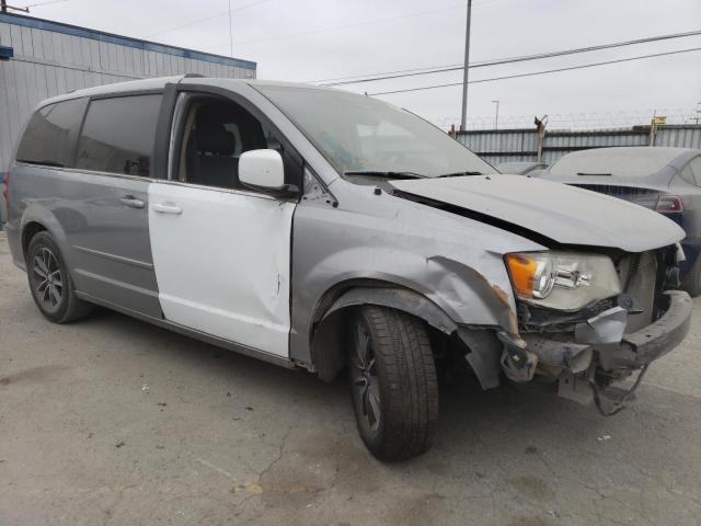 2C4RDGCG2HR715876 Dodge Grand Caravan Sxt