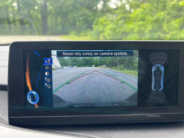 WBY2Z2C57GV676700 BMW I8