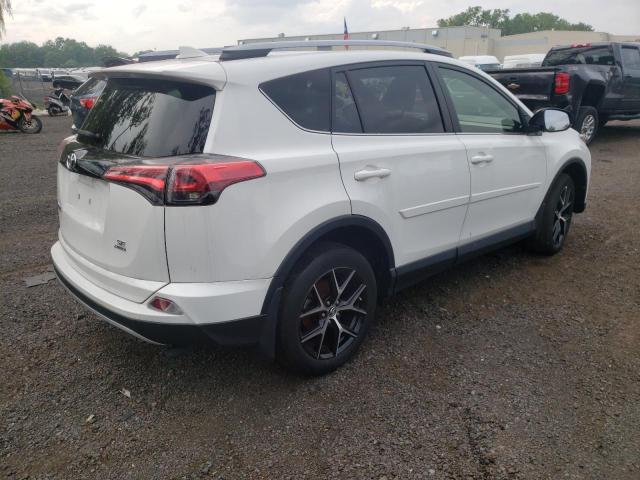 JTMJFREV7JD227062 Toyota RAV4 SE