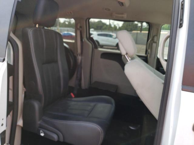 2C4RDGBG5KR638056 Dodge Grand Caravan Se