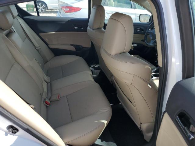 19UDE2F78JA007763 Acura Ilx Premium Tech