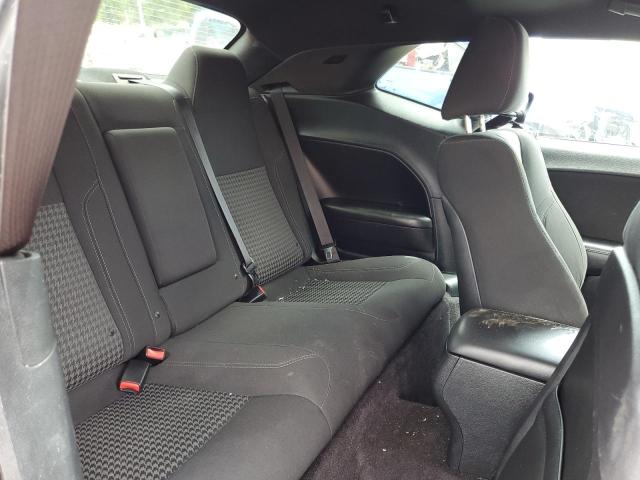 2C3CDZAGXJH204386 Dodge Challenger Sxt