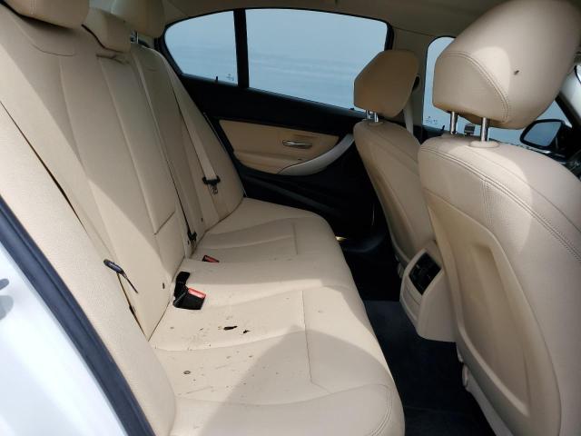 WBA8E5G51JNU47005 BMW 320 XI