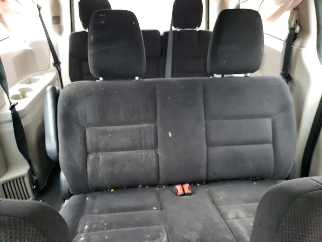 2C4RDGBG8ER251117 Dodge Grand Caravan Se