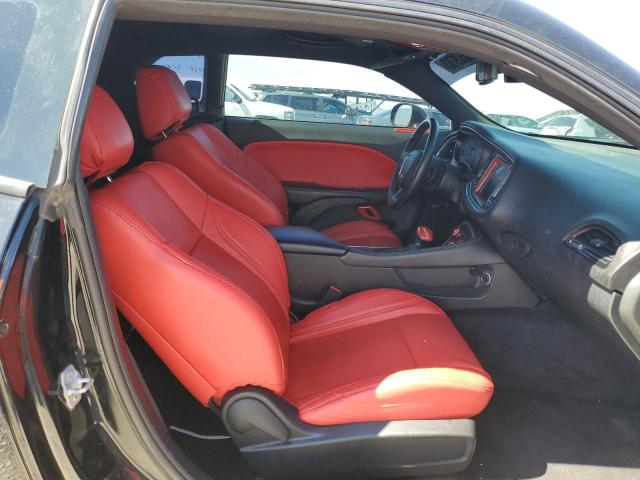 2C3CDZAGXJH229191 Dodge Challenger Sxt